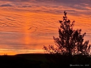 Homes for sale in Bethlehem, CT | 182 Magnolia Hill Rd, Bethlehem, CT 06751 | MLS# 24123663