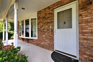 Homes for sale in Hamden, CT | 90 Brook Hill Rd, Hamden, CT 06514 | MLS# 24125375