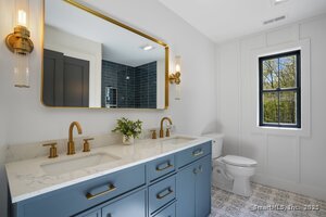 Homes for sale in New Fairfield, CT | 1 Pinecrest Ln, New Fairfield, CT 06812 | MLS# 24129356