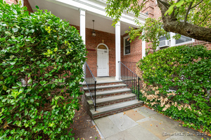 70 Strawberry Hill Avenue, Unit APT 2-2D