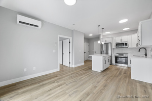 Homes for sale in New Haven, CT | 300 Harbour Close #R, New Haven, CT 06519 | MLS# 24129527