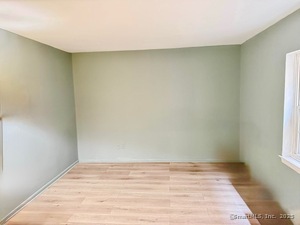 Homes for sale in Stamford, CT | 8 Wardwell St #APT 6, Stamford, CT 06902 | MLS# 24128068