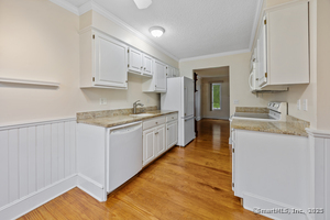 Homes for sale in Watertown, CT | 109 Cannon Ridge Dr #109, Watertown, CT 06795 | MLS# 24129443