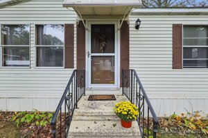 Homes for sale in Vernon, CT | 15 Stonewood Ter, Vernon, CT 06066 | MLS# 24123566