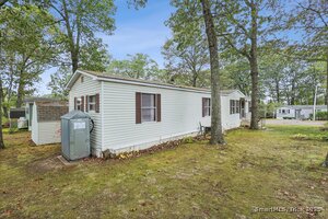 Homes for sale in Vernon, CT | 15 Stonewood Ter, Vernon, CT 06066 | MLS# 24123566