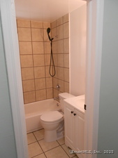 Homes for sale in Naugatuck, CT | 18 Bridge St #APT 1O, Naugatuck, CT 06770 | MLS# 24129349