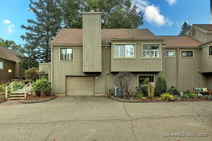 Homes for sale in Stratford, CT | 195 Bayfield Ln #A, Stratford, CT 06614 | MLS# 24128861