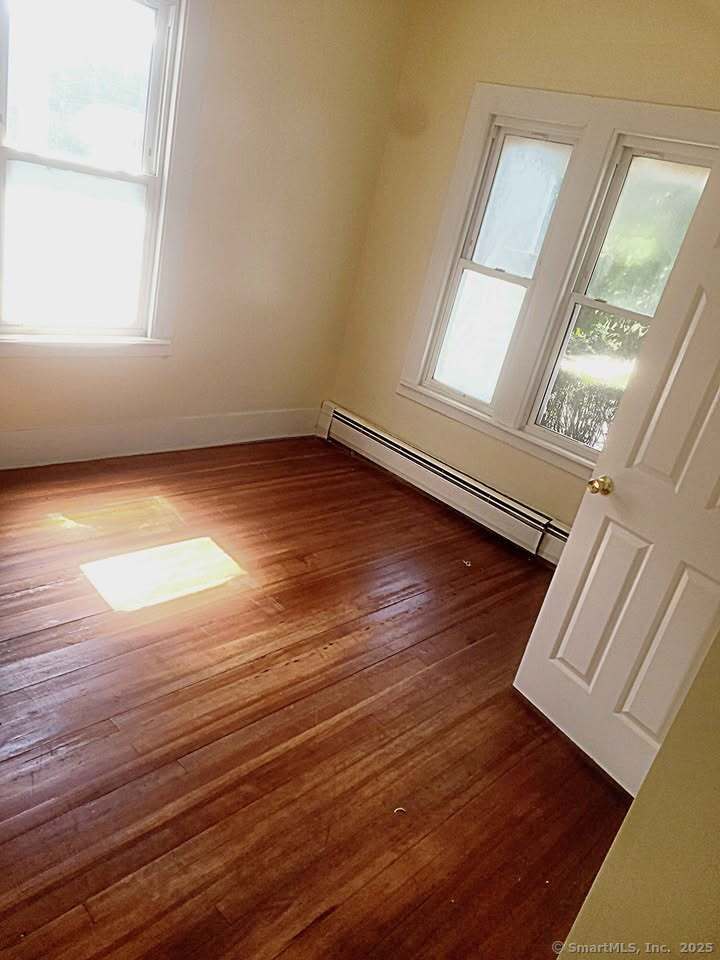 48 Matthews, Waterbury, 06704, 3 Bedrooms Bedrooms, 0 ,1 BathroomBathrooms,Single Family For Sale,For Sale,Matthews,0,24129671