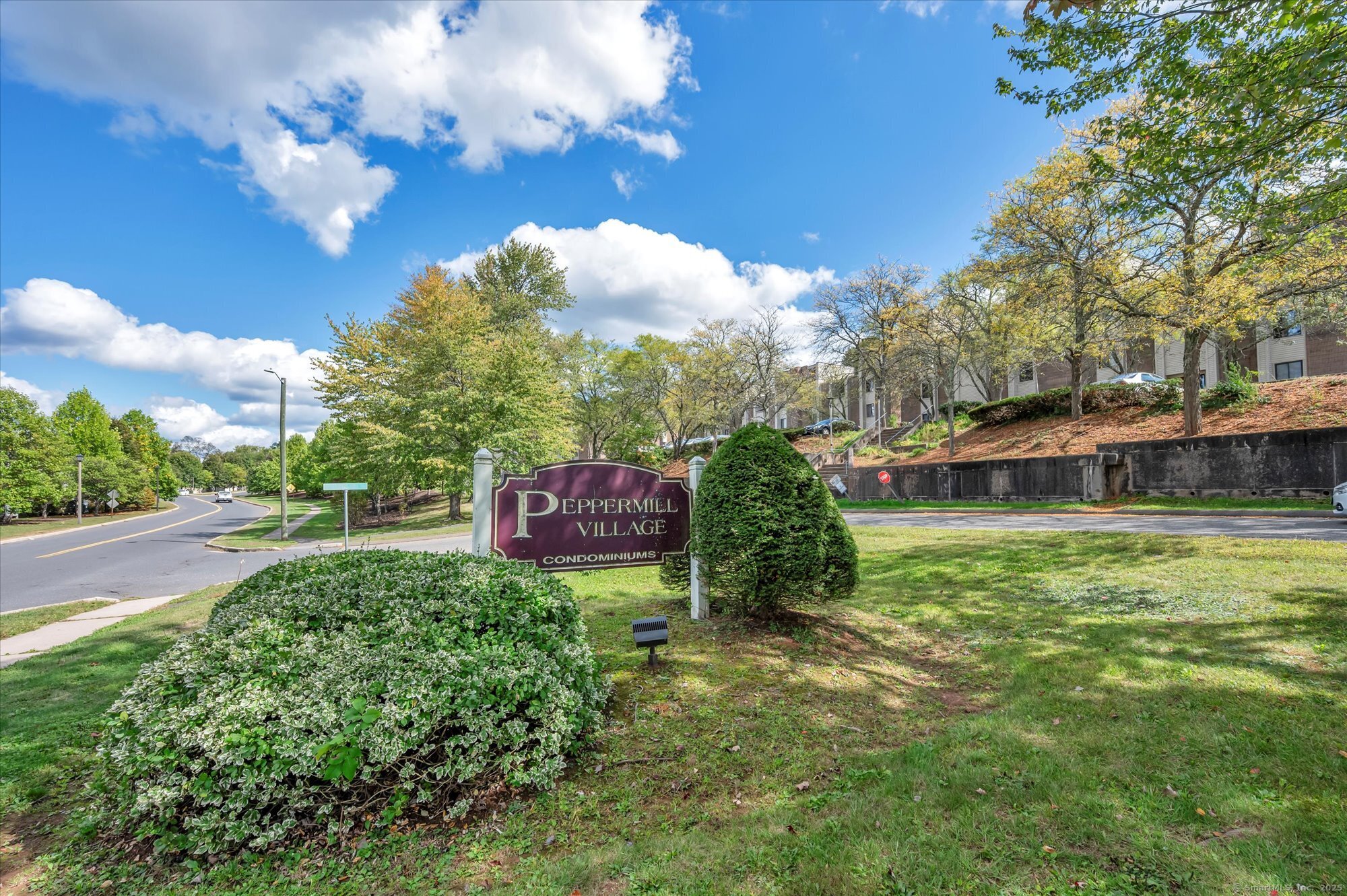 Homes for sale in Middletown, CT | 56 Burgundy Hill Ln #56, Middletown, CT 06457 | MLS# 24129677