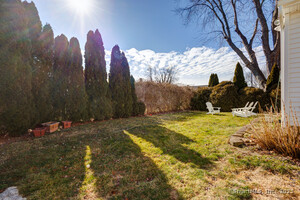 Homes for sale in Old Saybrook, CT | 24 Seabreeze Rd, Old Saybrook, CT 06475 | MLS# 24129970