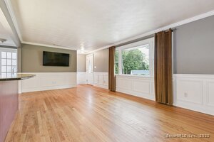 Homes for sale in East Haven, CT | 7 Oak Hill Dr, East Haven, CT 06513 | MLS# 24129939