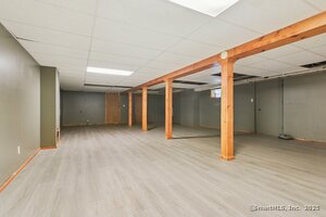 Homes for sale in East Haven, CT | 7 Oak Hill Dr, East Haven, CT 06513 | MLS# 24129939