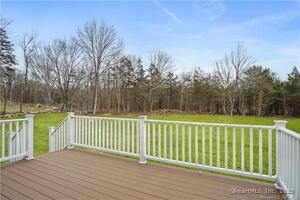 Homes for sale in Norwich, CT | 67 Briar Hill Rd, Norwich, CT 06360 | MLS# 24115660