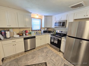 Homes for sale in New Britain, CT | 66 Henry St, New Britain, CT 06051 | MLS# 24129712