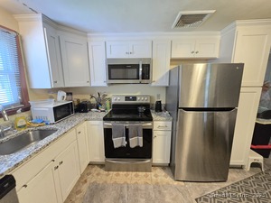 Homes for sale in New Britain, CT | 66 Henry St, New Britain, CT 06051 | MLS# 24129712