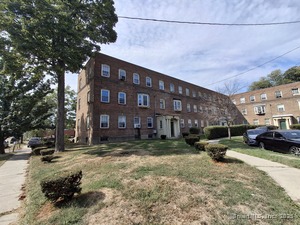 Homes for sale in Bridgeport, CT | 591 Wilmot St #3, Bridgeport, CT 06607 | MLS# 24128983