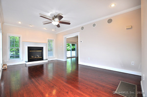 Homes for sale in Norwalk, CT | 1-1/2 Colony Pl, Norwalk, CT 06851 | MLS# 24129399