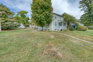 Homes for sale in Simsbury, CT | 3 Stebbins Brook Ln, Simsbury, CT 06070 | MLS# 24125955