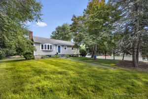 4 Soundview Avenue