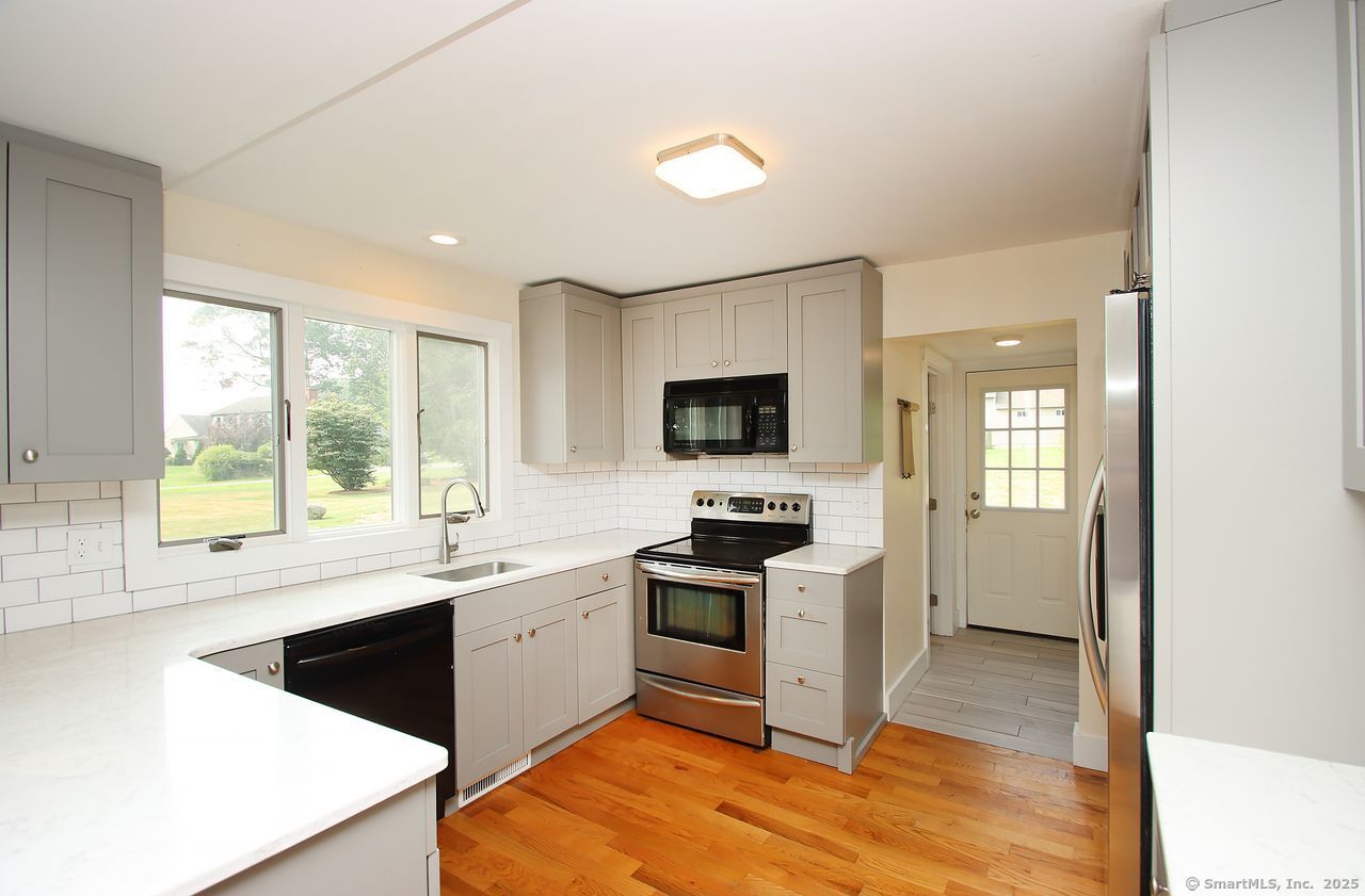 141 Duck Hole, Madison, 06443, 3 Bedrooms Bedrooms, 0 ,2 BathroomsBathrooms,Residential Rental,For Sale,Duck Hole,0,24130340