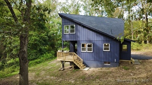 Homes for sale in East Lyme, CT | 11 Mountain View Rd, East Lyme, CT 06333 | MLS# 24130238