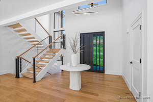 Homes for sale in Newtown, CT | 8 Holly Ln, Newtown, CT 06482 | MLS# 24130539