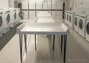 Homes for sale in Hartford, CT | 31 Woodland St #APT 1O, Hartford, CT 06105 | MLS# 24128550