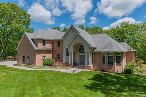 Homes for sale in Colchester, CT | 54 Bulkeley Hill Rd, Colchester, CT 06415 | MLS# 24130515