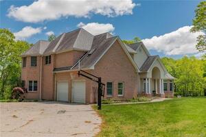 Homes for sale in Colchester, CT | 54 Bulkeley Hill Rd, Colchester, CT 06415 | MLS# 24130515