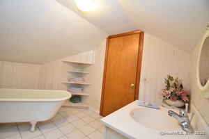 Homes for sale in Enfield, CT | 179 Elm St, Enfield, CT 06082 | MLS# 24130624