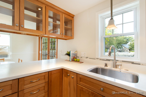 Homes for sale in Branford, CT | 42 Waverly Rd, Branford, CT 06405 | MLS# 24130602