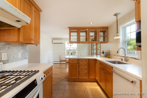 Homes for sale in Branford, CT | 42 Waverly Rd, Branford, CT 06405 | MLS# 24130602