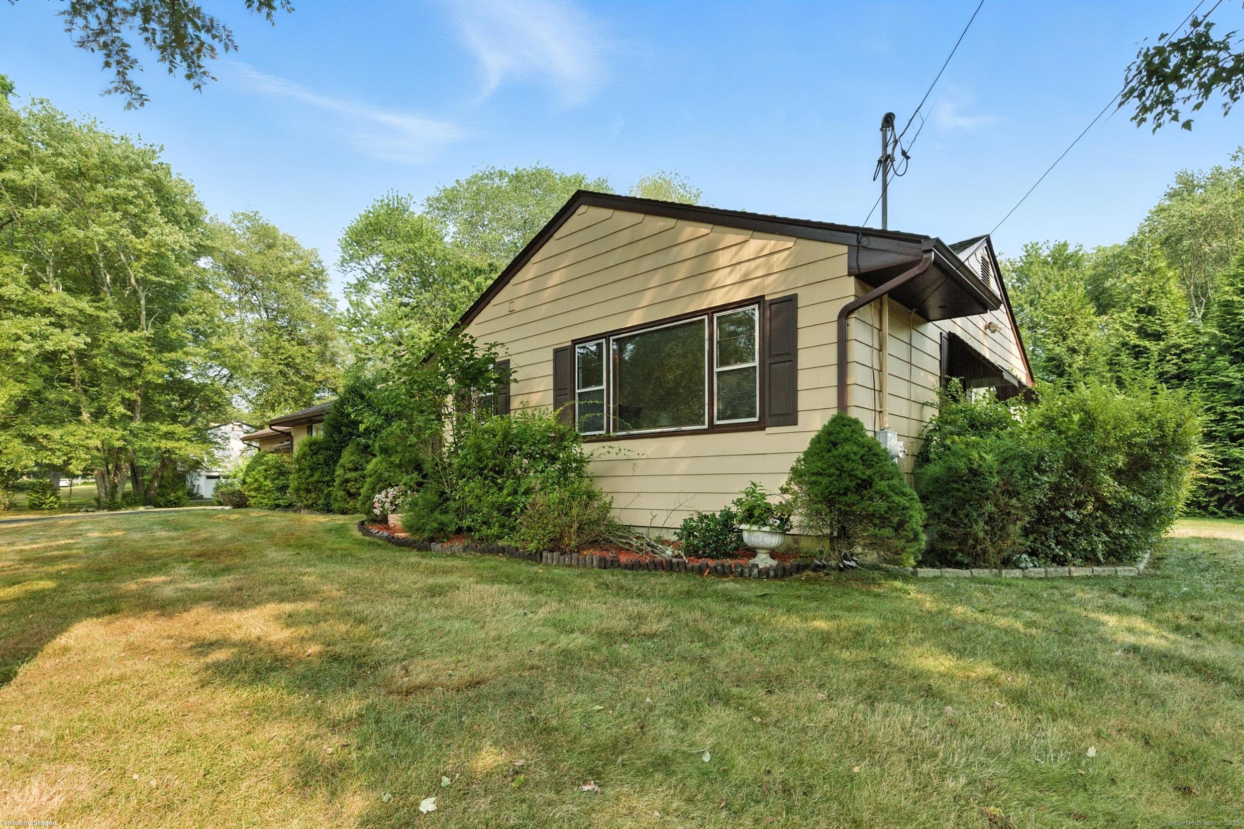 Homes for sale in Orange, CT | 30 Whitney Ln, Orange, CT 06477 | MLS# 24130593