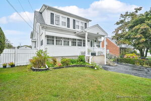 Homes for sale in Bloomfield, CT | 18 Englewood Ave, Bloomfield, CT 06002 | MLS# 24129972