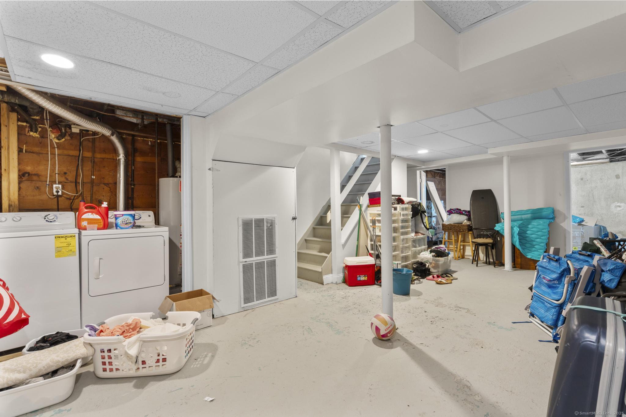 Photo 17 of 214 Country Road, Fairfield, CT