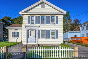 Homes for sale in Stonington, CT | 77 Mechanic St, Stonington, CT 06379 | MLS# 24130213