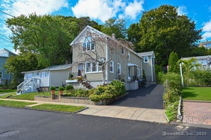 Homes for sale in West Haven, CT | 76 Hawthorne St, West Haven, CT 06516 | MLS# 24130812