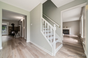 Homes for sale in Woodbury, CT | 31 Mcveigh Rd, Woodbury, CT 06798 | MLS# 24130855