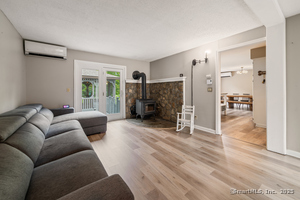 Homes for sale in Woodbury, CT | 31 Mcveigh Rd, Woodbury, CT 06798 | MLS# 24130855