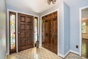 Homes for sale in West Hartford, CT | 15 Rushleigh Rd, West Hartford, CT 06117 | MLS# 24127982