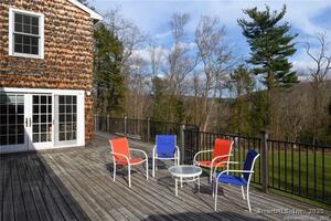 Homes for sale in Simsbury, CT | 15 Sand Hill Rd, Simsbury, CT 06089 | MLS# 24130868