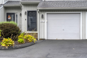 Homes for sale in Cheshire, CT | 751 W Main St #APT G, Cheshire, CT 06410 | MLS# 24128773