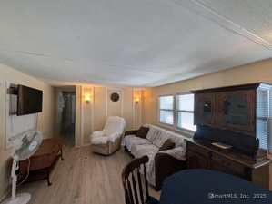 Homes for sale in Shelton, CT | 14 Horseshoe Dr, Shelton, CT 06484 | MLS# 24128712