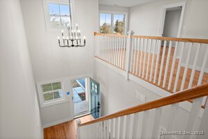 Homes for sale in Bethel, CT | 8 Fieldstone Ct #8, Bethel, CT 06801 | MLS# 24130962