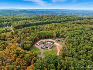 Homes for sale in Middletown, CT | 120 Chamberlain Hill Rd, Middletown, CT 06457 | MLS# 24130406