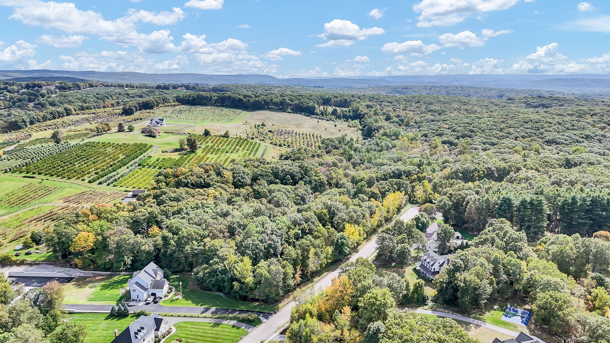 Homes for sale in Glastonbury, CT | 108 Chamberlain Rd, Glastonbury, CT 06033 | MLS# 24131091