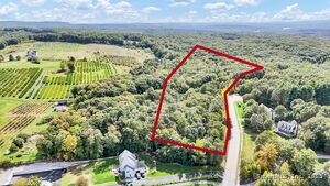 Homes for sale in Glastonbury, CT | 108 Chamberlain Rd, Glastonbury, CT 06033 | MLS# 24131091