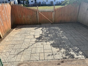 Homes for sale in Glastonbury, CT | 8 Butternut Dr #8, Glastonbury, CT 06033 | MLS# 24129182