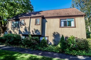 Homes for sale in Stratford, CT | 664 Osage Ln #A, Stratford, CT 06614 | MLS# 24128102