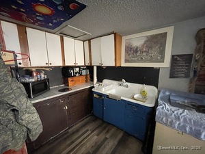 Homes for sale in Vernon, CT | 93 Vernon Ave, Vernon, CT 06066 | MLS# 24131162